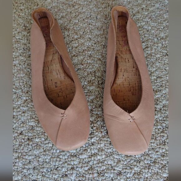 KORKS Padilla Comfort Flat size 8.5M - Picture 1 of 11